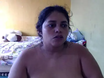 Bongacams Live Sex of mia-naughty