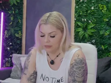 Bongacams Watch Live Sex Cams of AlissaVox