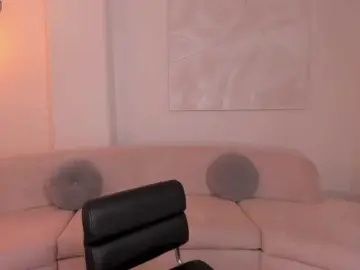 Bongacams Live Porn of EmmaMonroe