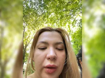 Bongacams Free Live Porn of Redlipstwo
