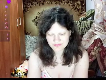 Bongacams Sex Cam of Flowerlily