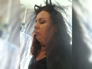 Bongacams Sex Cam of OpenGirl