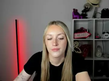 Bongacams Sex Cam of EvelynBlond