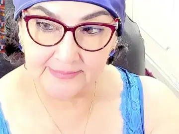 Bongacams Adult Video Chat of cataleya-mom