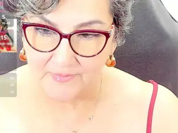 Bongacams Live Sex Cam of cataleya-mom