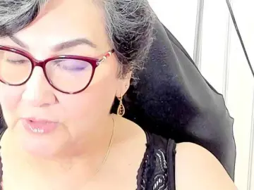 Bongacams Sex Chat of cataleya-mom
