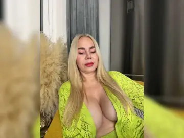 Bongacams Free Live Porn of Lunesa