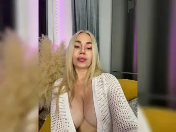 Bongacams Live Sex Cam of Lunesa