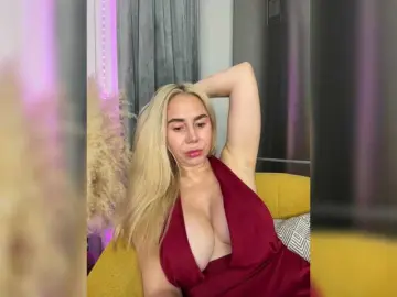 Bongacams Free Porn Cam of Lunesa
