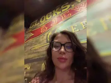 Bongacams Watch Live Sex Cams of Azilanomi
