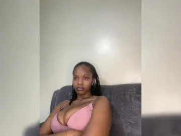 Bongacams Best Webcam of Curvy-maxy9