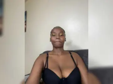 Bongacams Live Porn of Curvy-maxy9