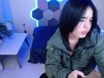 Bongacams Free Porn Cam of raven-dark