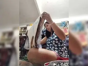 Bongacams Sex Cam of Chatty22