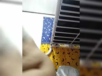 Bongacams Sex Cam of Chatty22