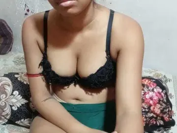 Bongacams Sex Cam of poulomidass