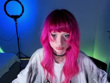 Bongacams Watch Live Sex Cams of mnepohuyy