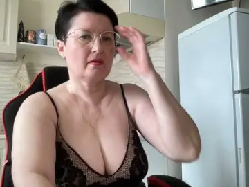 Bongacams Adult Webcam of HotMilfPussy
