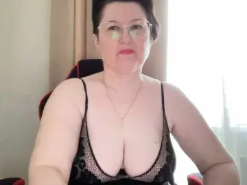Bongacams Nude Webcam of HotMilfPussy