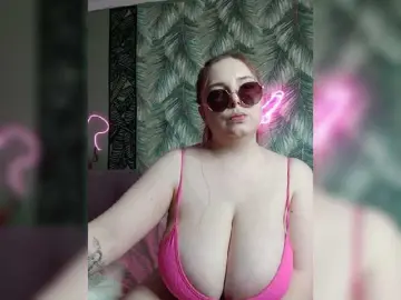 Bongacams Free Live Porn of Caramel-pussy