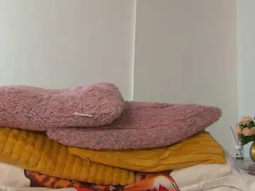 Bongacams Live Porn of Foxxxy-MILF
