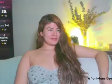 Bongacams Sex Cam of Zelesthe-19
