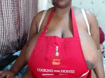 Bongacams Free Live Porn of BustyBabeX