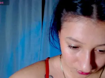 Bongacams Watch Live Sex Cams of Evah-lee
