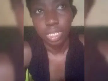 Bongacams Best live sex cam show of SexyClara18