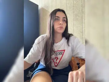 Bongacams Free Porn Cam of NikkySecrets