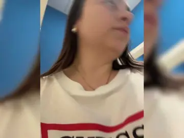 Bongacams Live Sex Cam of NikkySecrets