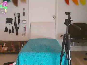 Bongacams Free Porn Cam of QueenAnitaDix