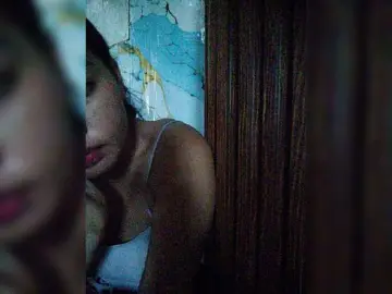 Bongacams Live Sex of XXhornywetprincess99XX