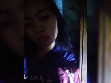 Bongacams Free Live Porn of XXhornywetprincess99XX
