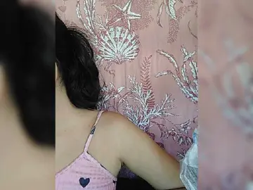 Bongacams Nude Webcam of XXhornywetprincess99XX