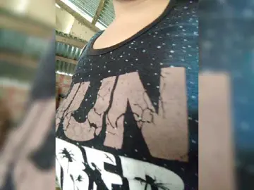 Bongacams Sex Chat of XXhornywetprincess99XX