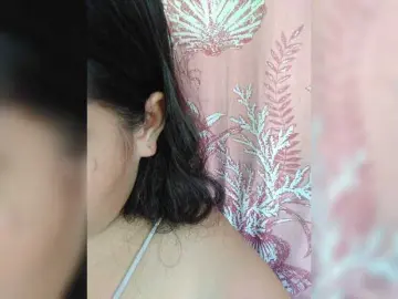 Bongacams Sex Cam of XXhornywetprincess99XX