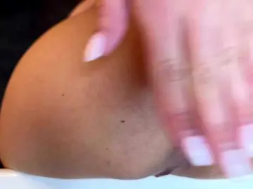 Bongacams Free Porn Cam of LunaHurt