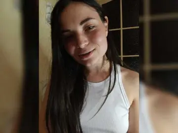 Bongacams Sex Cam of Alice-murrr