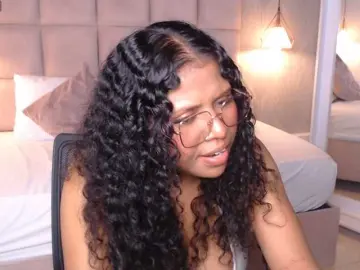 Bongacams Free Porn Cam of CandyBrunette