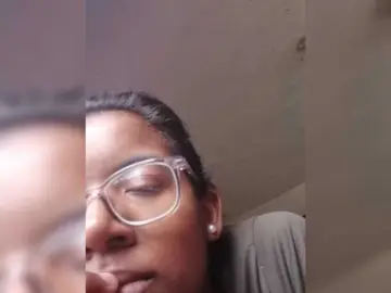 Bongacams Watch Live Sex Cams of IndianBeaut