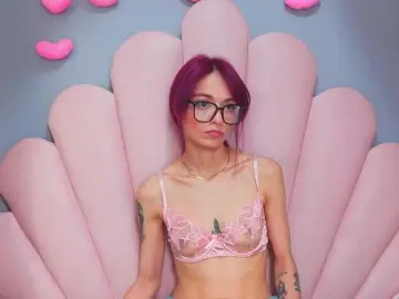 Bongacams Live Sex of LUCYMILLER