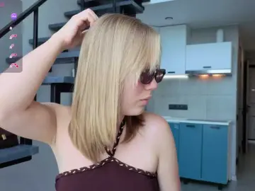 Bongacams Adult Webcams of LittleForestELF2