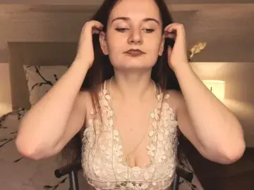 Bongacams Nude Webcam of Natural-Mary