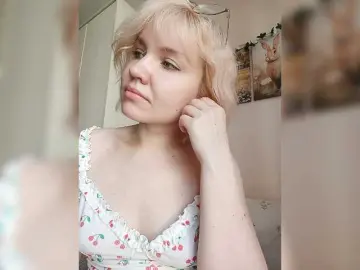 Bongacams Sex Cam of Tikoffka