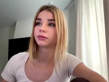 Bongacams Watch Live Sex Cams of TracieSebron