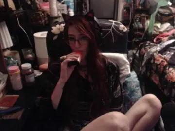 Bongacams Free Porn Cam of pussyxpaladin