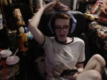 Bongacams Free Porn Cam of pussyxpaladin