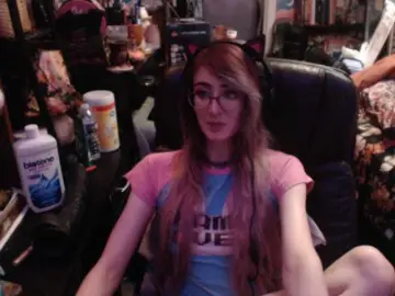 Bongacams Sex Cam of pussyxpaladin