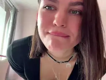 Bongacams Free Porn Cam of IsisYarrell